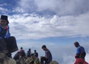 Mendaki Gunung Arjuno via Lawang