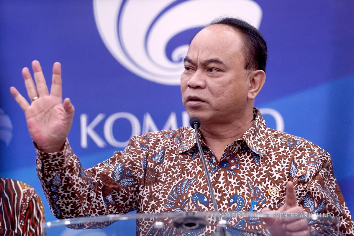 banyak-platform-fasilitasi-judi-online,-menkominfo:-siap-denda-rp500-juta-per-konten
