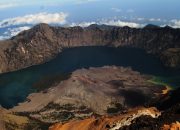 Gunung Rinjani yang Ikonik