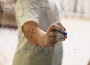 Menginjak Sekolah Dasar, Ajak Anak Mengikuti Les Matematika Online, Yuk!
