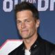 tom-brady-mengakui-dia-tidak-akan-melakukan-netflix-roast-lagi:-‘mempengaruhi-anak-anak-saya’