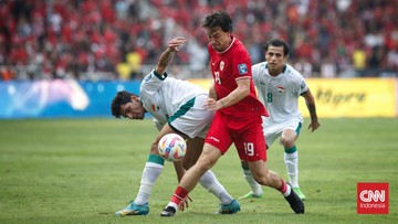foto:-indonesia-kalah-dari-irak,-sayap-sayap-garuda-patah-di-gbk