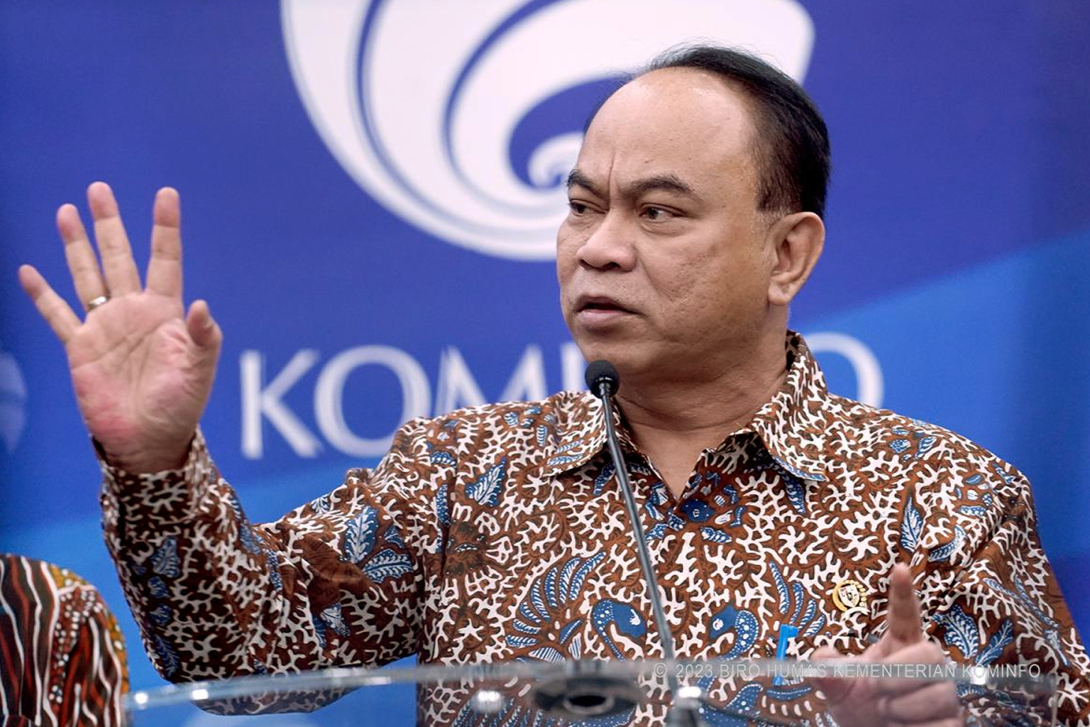 menkominfo-usulkan-anggaran-rp-7,7-triliun-di-tahun-2025,-untuk-apa?