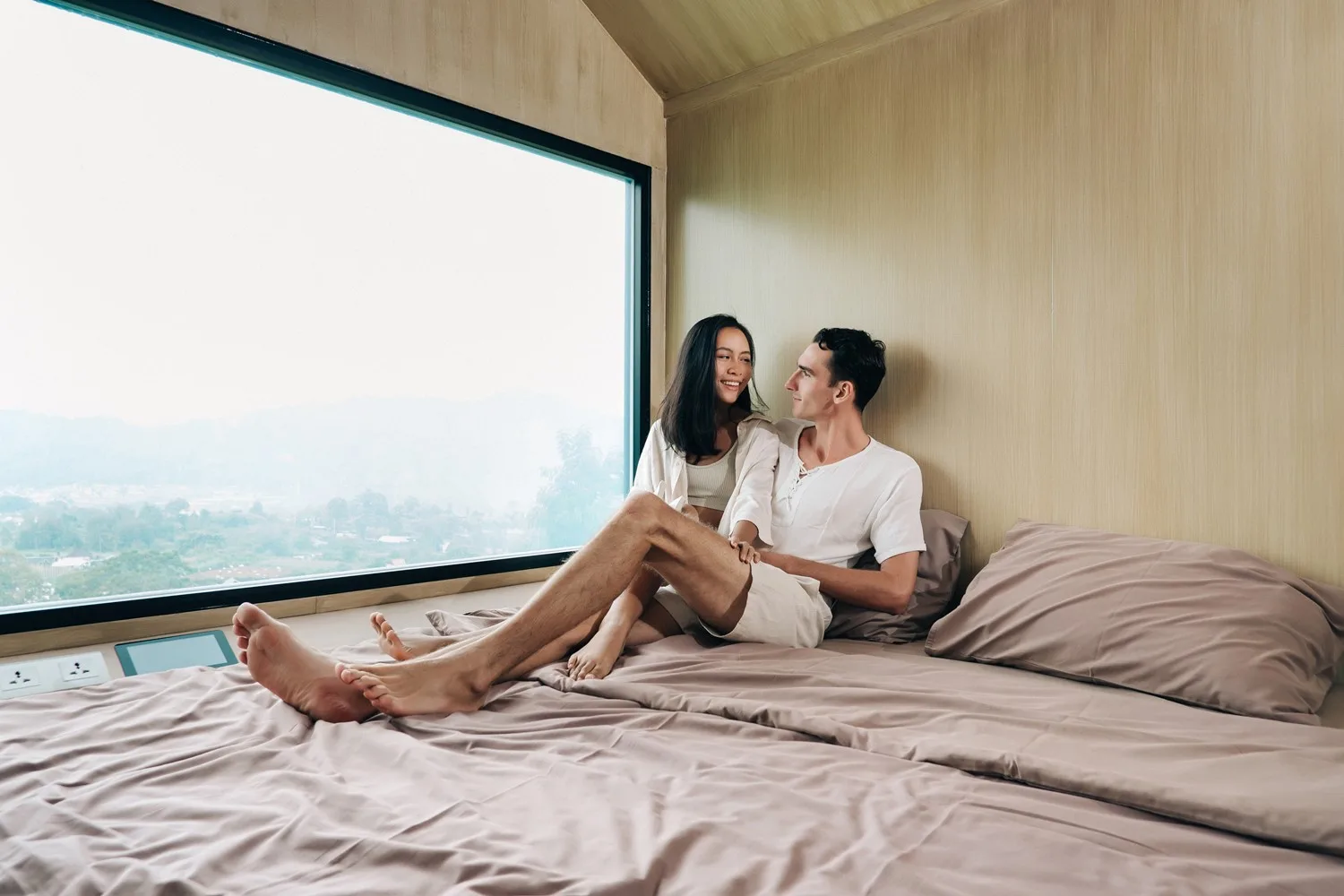 bikin-makin-mesra,-pesan-paket-honeymoon-true-lover’s-paradise-di-bobocabin