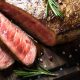 cara-membuat-steak-daging-sapi-kurban,-ini-tipsnya-biar-empuk!