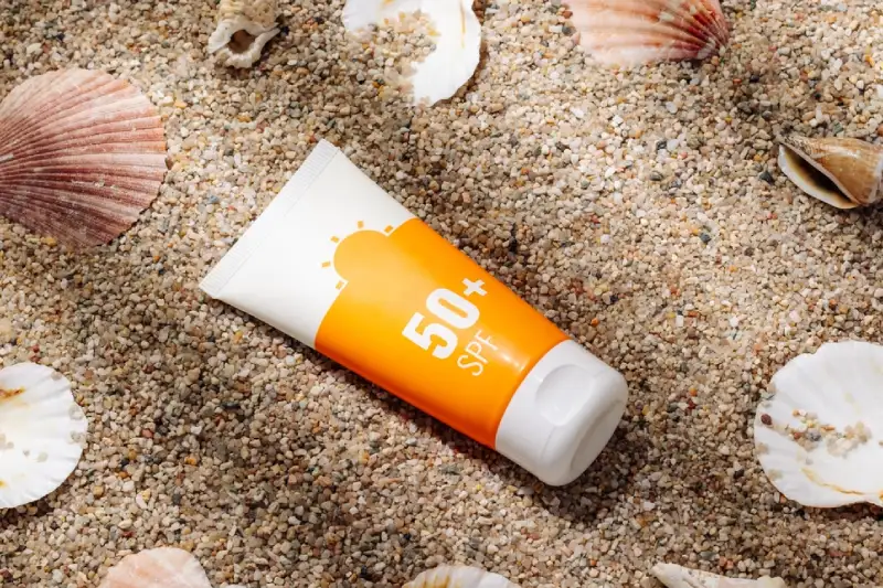 awas-keliru,-kenali-perbedaan-sunscreen-dan-sunblock