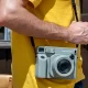 fujifilm-instax-wide-400-resmi-dirilis,-segini-harganya