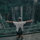 10-air-terjun-terindah-di-indonesia-yang-harus-dikunjungi