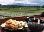 Mencoba Hidangan Lokal yang Unik di Indonesia