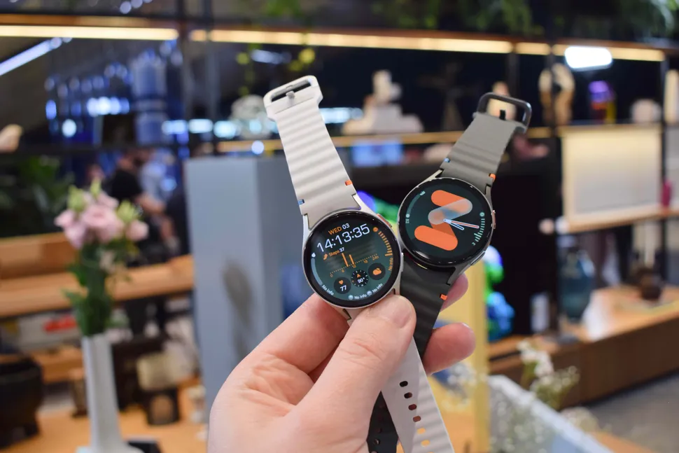 samsung-galaxy-watch-7-berbasis-ai-rilis-di-indonesia,-ini-spesifikasi-dan-harganya