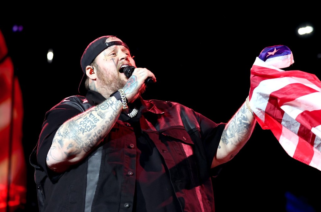 triple-h:-jelly-roll-akan-menyediakan-lagu-tema-untuk-wwe-summerslam