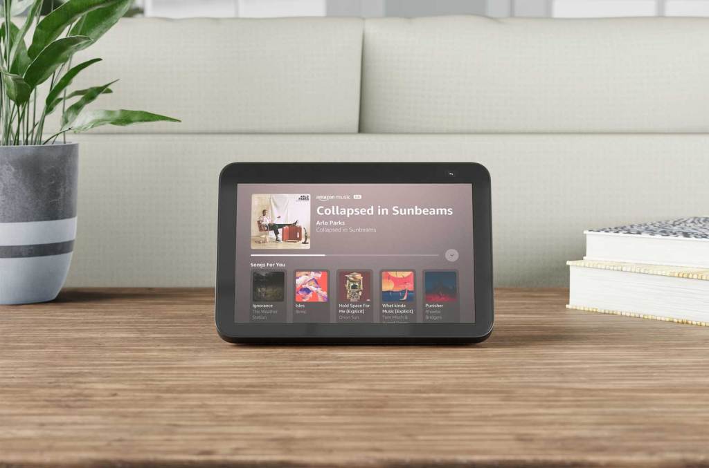 echo-show-amazon-akan-menjadi-‘pusat-komando-pribadi-anda’:-belanja-diskon-55%-di-prime-day-ini