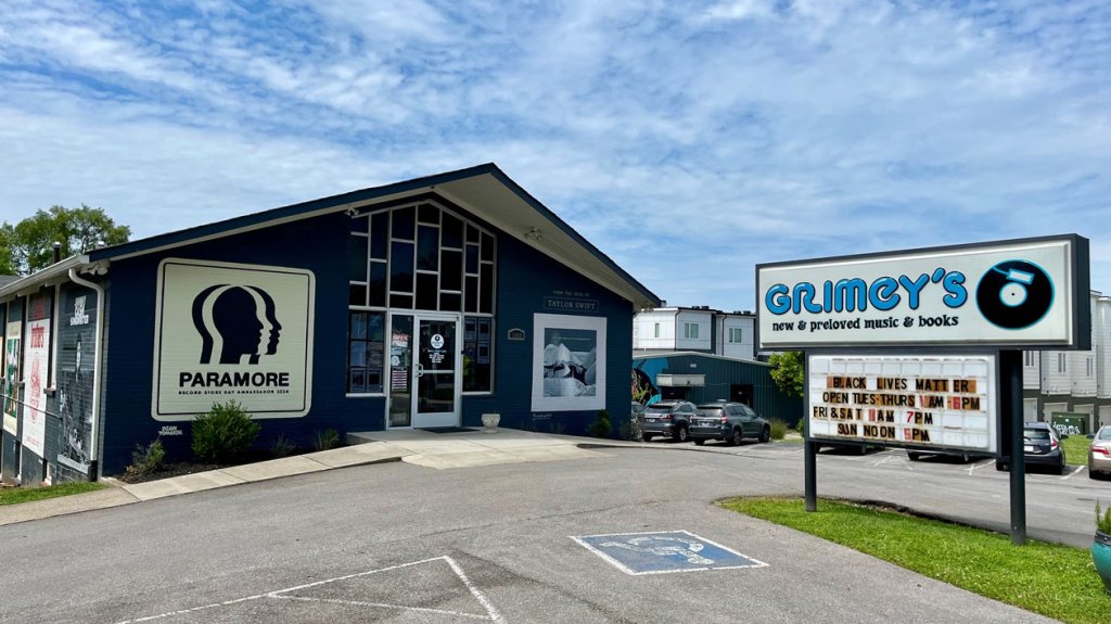 profil-toko-rekaman-indie:-musik-dan-buku-baru-&-bekas-grimey-di-nashville