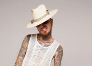 Pembuat lagu hits asal Kolombia Nanpa Básico menandatangani kontrak dengan 5020 Records
