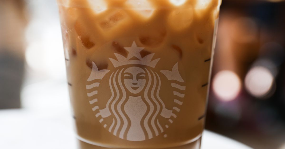 pemesanan-melalui-ponsel-starbucks-menjadi-korban-gangguan-bsod-crowdstrike