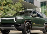 CEO Rivian mengatakan CarPlay tidak akan terjadi