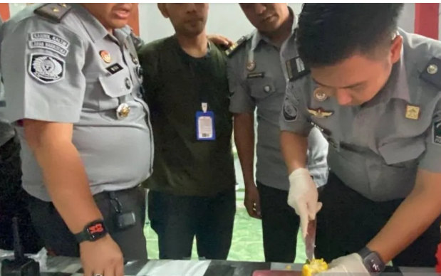 awas-terkecoh,-sayur-jagung-ini-isinya-sabu-sabu