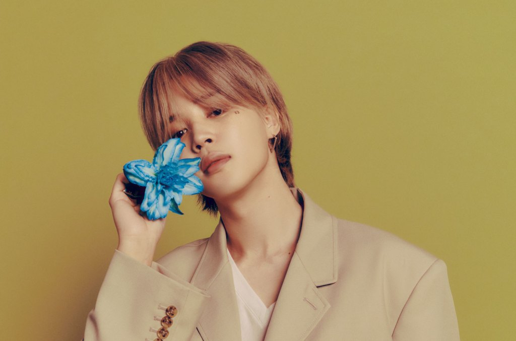 saksikan-penampilan-menakjubkan-bintang-bts-jimin-membawakan-lagu-‘who’-di-‘fallon’