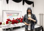 Eminem Raih 7 Miliar Streaming di Inggris, Terima Penghargaan Brit Billion