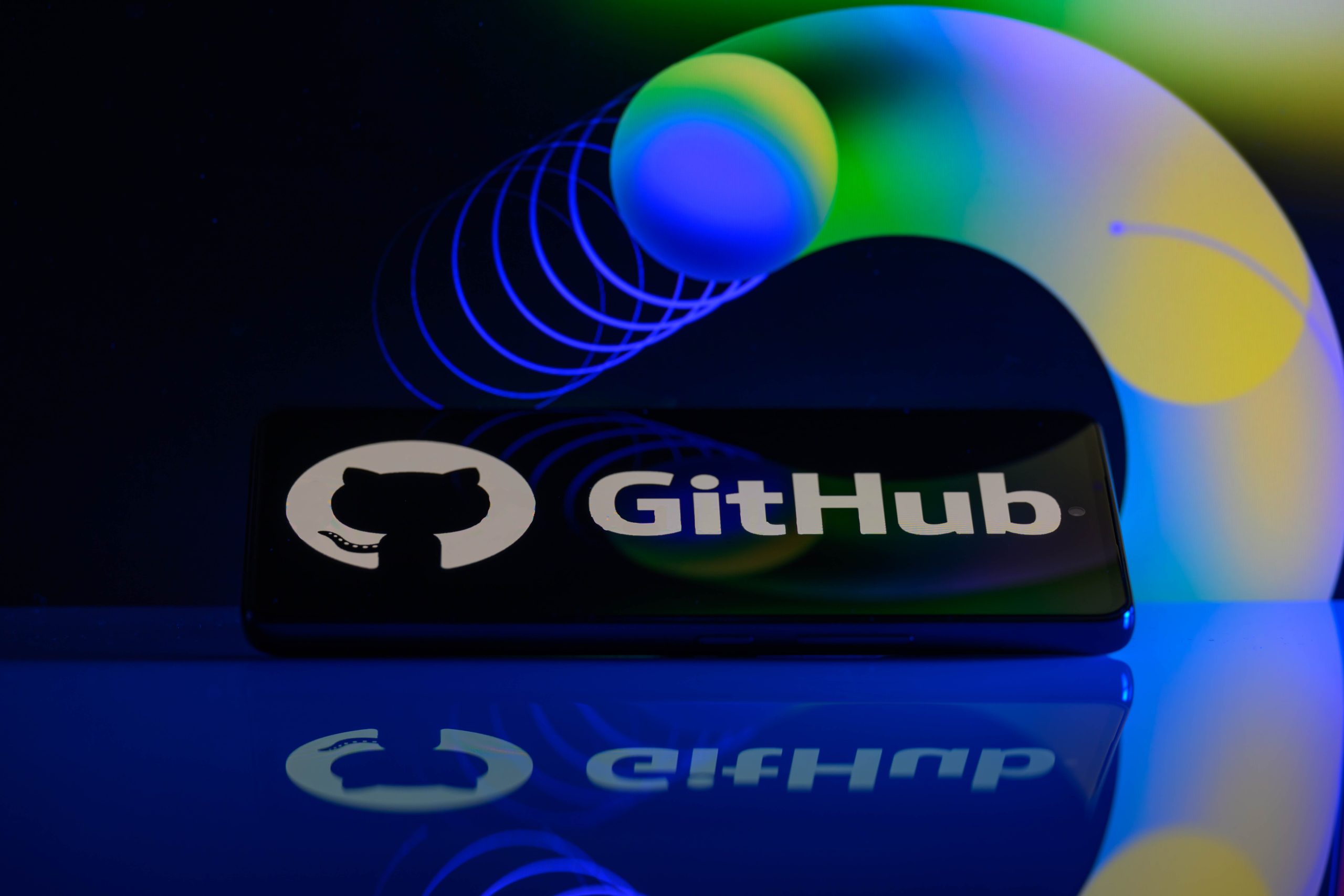 jaringan-‘hantu’-peretas-diam-diam-menyebarkan-malware-di-github