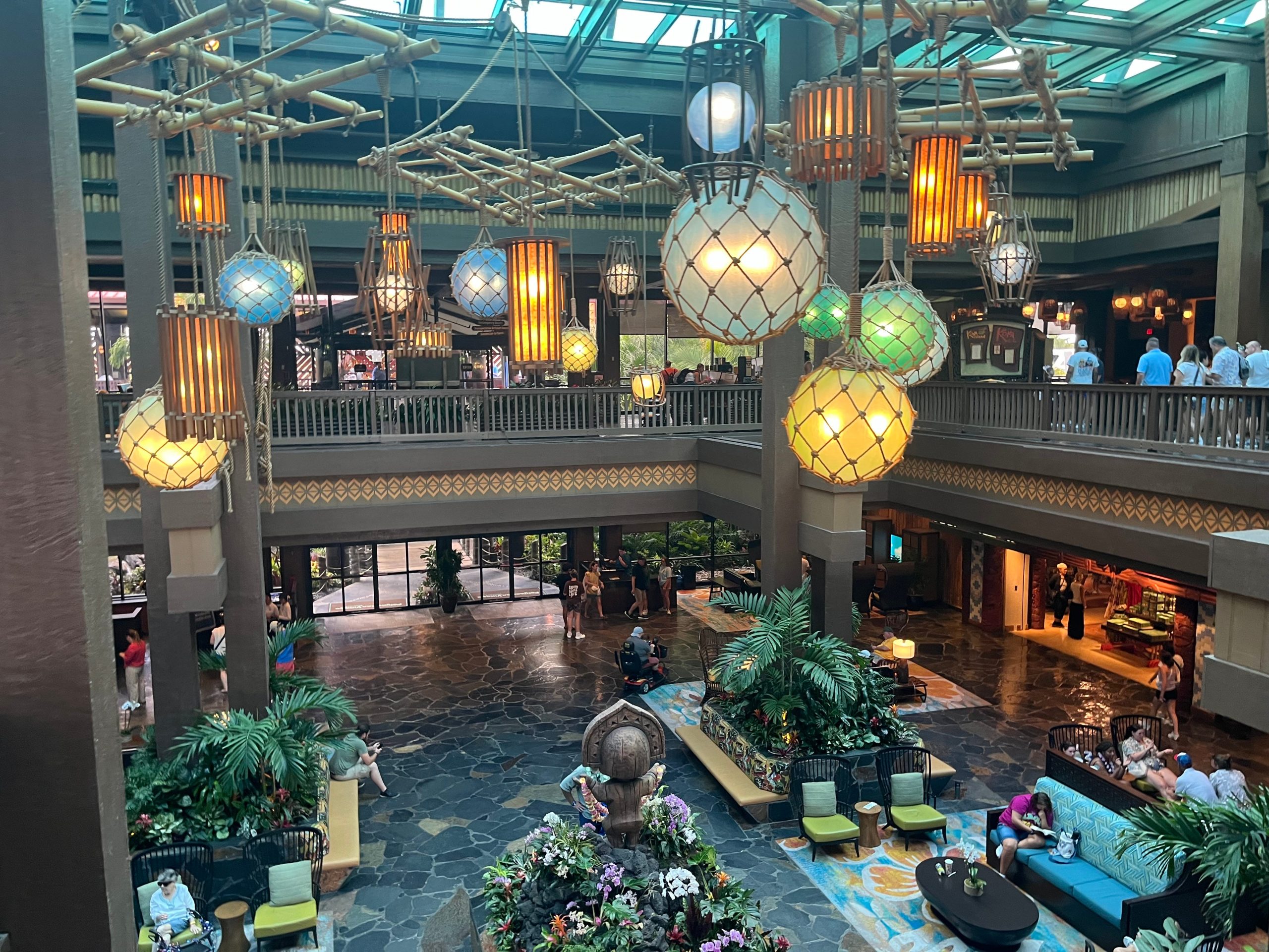 keluarga-saya-menginap-di-vila-seharga-$990-per-malam-di-disney’s-polynesian-village-resort-beginilah-suasana-di-dalamnya.
