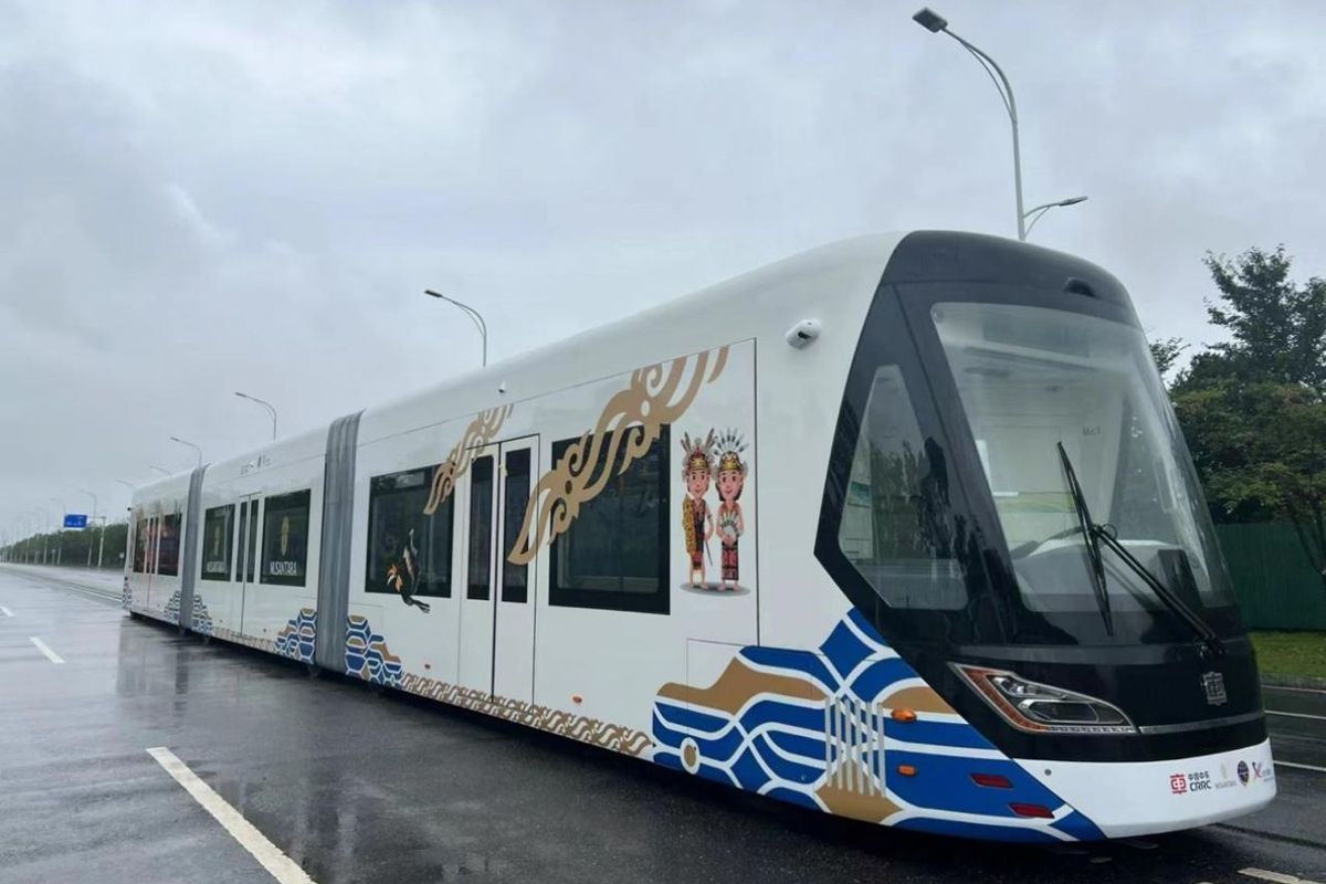 kereta-otonom-tanpa-rel-di-ikn-siap-mengaspal-5-agustus-2024