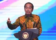 Jokowi Bahas Nasib Wacana Bea Masuk 200 Persen Impor Produk China