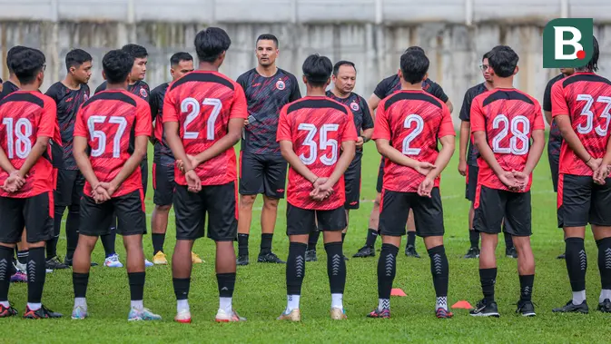 adaptasi-lancar,-pelatih-anyar-persija-yakin-dengan-kans-tim-asuhannya-di-bri-liga-1-2024-/-2025
