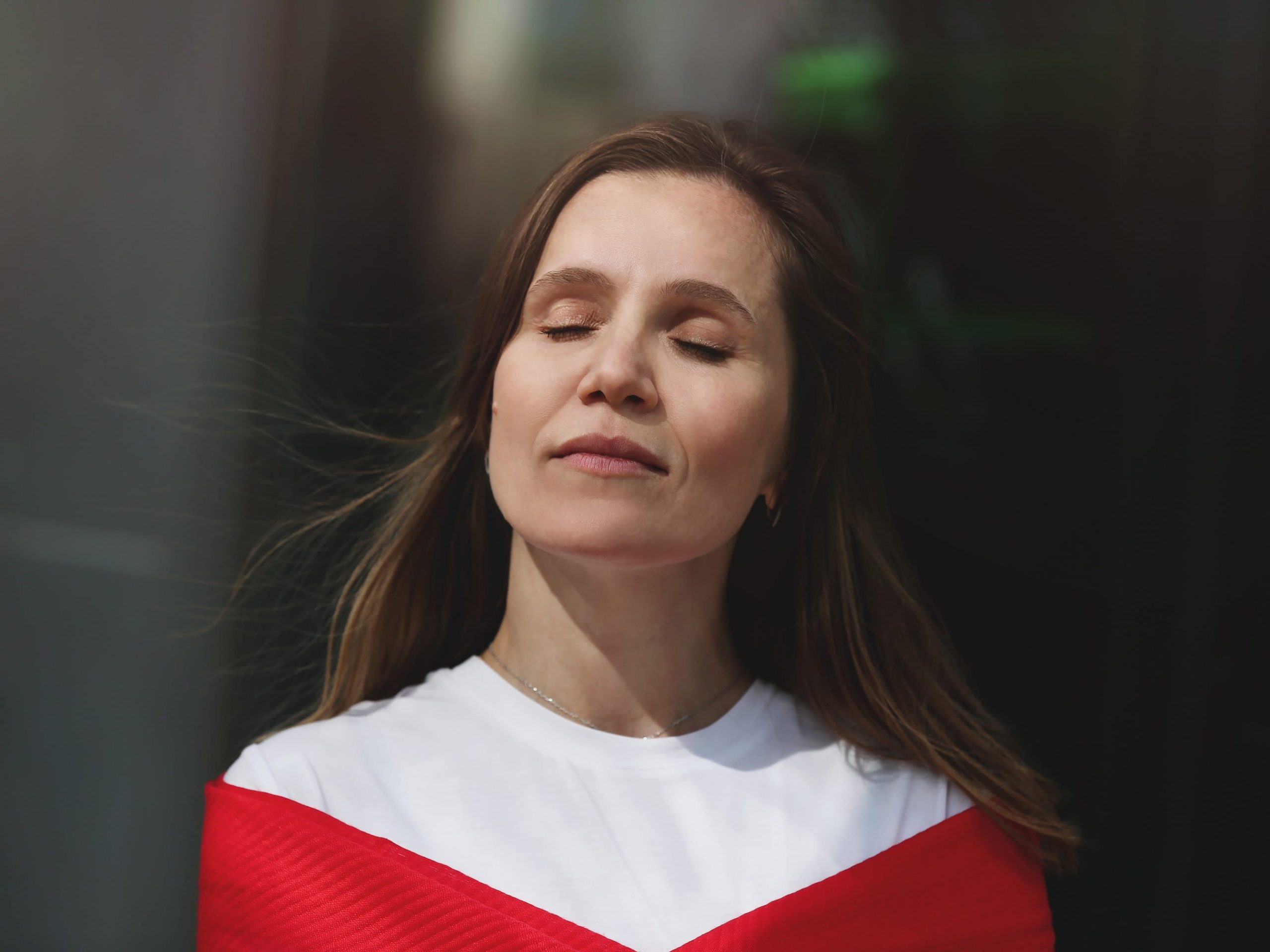 mengapa-kita-cenderung-merasa-‘bersalah-karena-sinar-matahari’-—-dan-apa-yang-dapat-anda-lakukan-untuk-mengatasinya