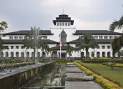 Rekomendasi Tempat Staycation Bandung Populer