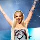 julia-fox-mengaku-sebagai-lesbian-|-billboard-news