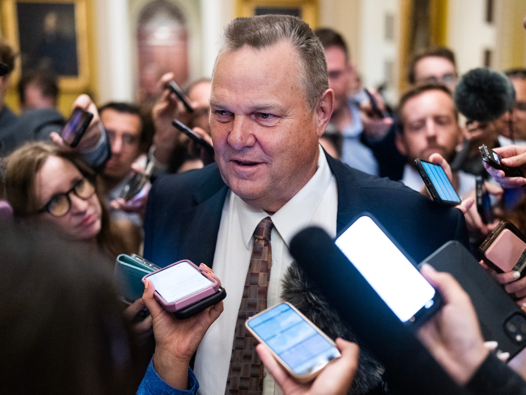 ‘fait-accompli’:-melihat-kelumpuhan-anggota-parlemen-demokrat-atas-biden