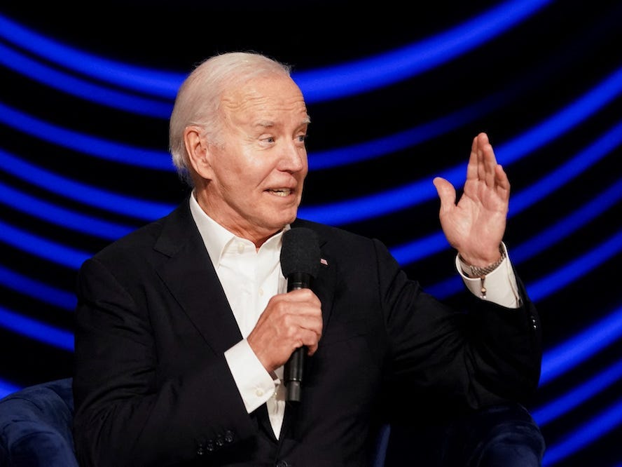 ajudan-biden-sebut-presiden-punya-stamina-lebih-besar-dibanding-george-clooney:-laporan