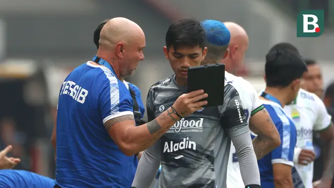 alexandre-pato-gabung-persib?-begini-jawaban-bojan-hodak