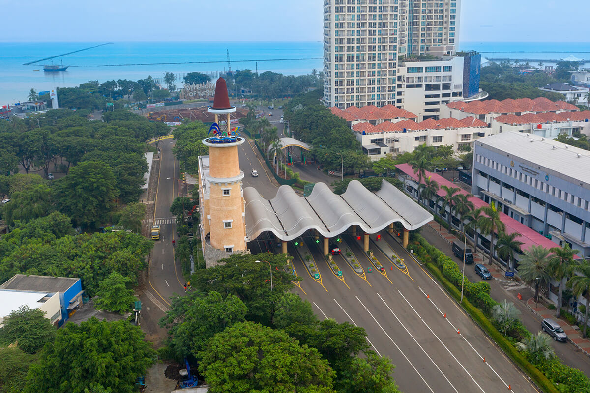 nikmati-keseruan-ancol-di-gerbang-timur-ancol