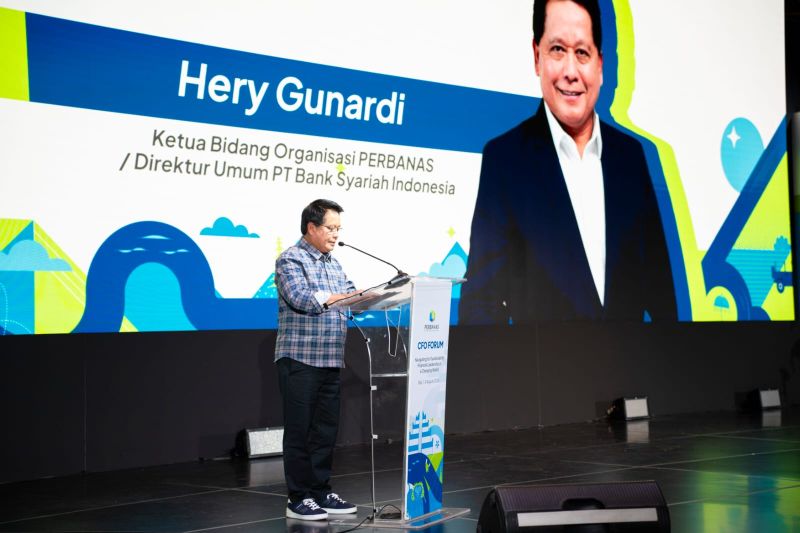 dinamika-ekonomi-berubah-cepat,-industri-perbankan-harus-lincah-hadapi-tantangan-masa-depan