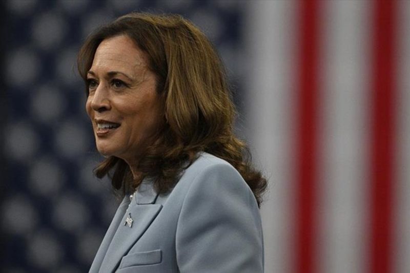 kamala-harris-menangkan-konvensi-partai-demokrat-untuk-pilpres-as-2024