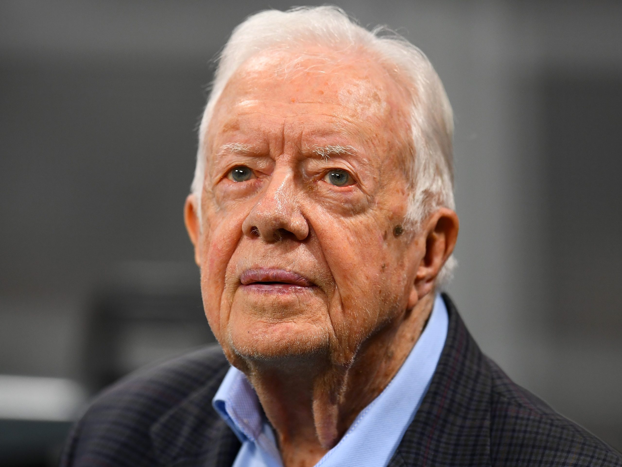 jimmy-carter,-yang-mendekati-ulang-tahunnya-yang-ke-100,-baru-baru-ini-menjadi-‘lebih-waspada’-dan-bersemangat-untuk-memilih-kamala-harris