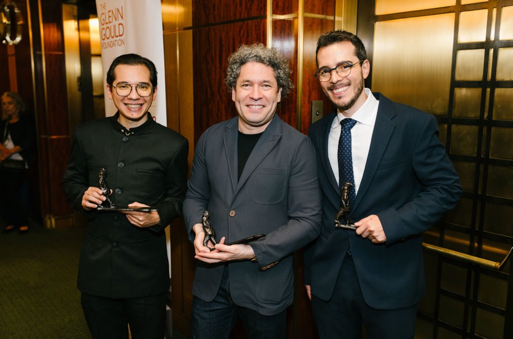 gustavo-dudamel-menerima-penghargaan-glenn-gould-2024