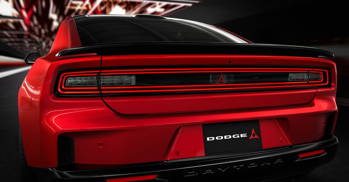 beginilah-suara-mesin-palsu-dodge-charger-daytona-baru