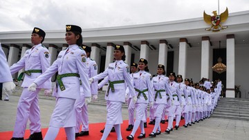 kpai:-paskibraka-lepas-jilbab-bentuk-pemaksaan-keyakinan-anak