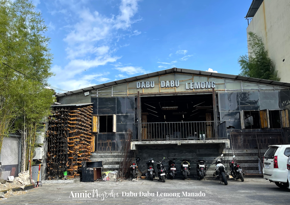 memanjakan-lidah-dengan-kuliner-khas-manado-di-dabu-dabu-lemong