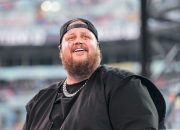 Jelly Roll Sebut Pertemuan Alcoholics Anonymous Menginspirasi Lagu Baru di Album ‘Winning Streak’