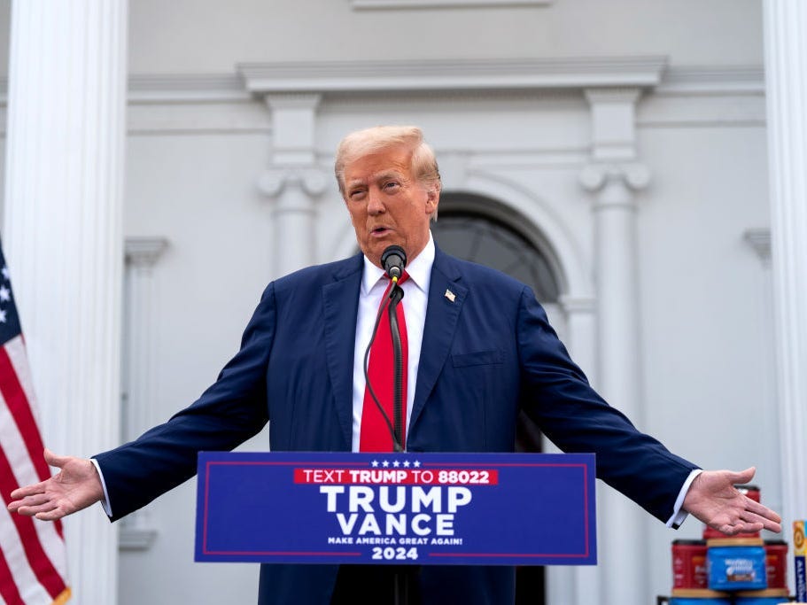 trump-tak-henti-hentinya-bicara-soal-penampilan-harris