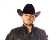 ‘Tutorial Para Olvidar’ karya Gerardo Coronel Memenangkan Tempat No. 1 di Airplay Regional Meksiko