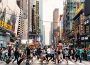 FDA Setujui Vaksin Covid Baru di Tengah Lonjakan Kasus Covid di Musim Panas