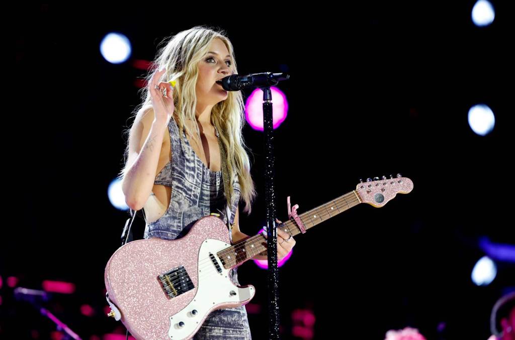 kelsea-ballerini-ungkap-anjingnya-mengidap-kanker-jantung