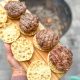 saya-membuat-roti-burger-5-bahan-dari-ina-garten-rasanya-lezat-dan-cepat-dibuat.