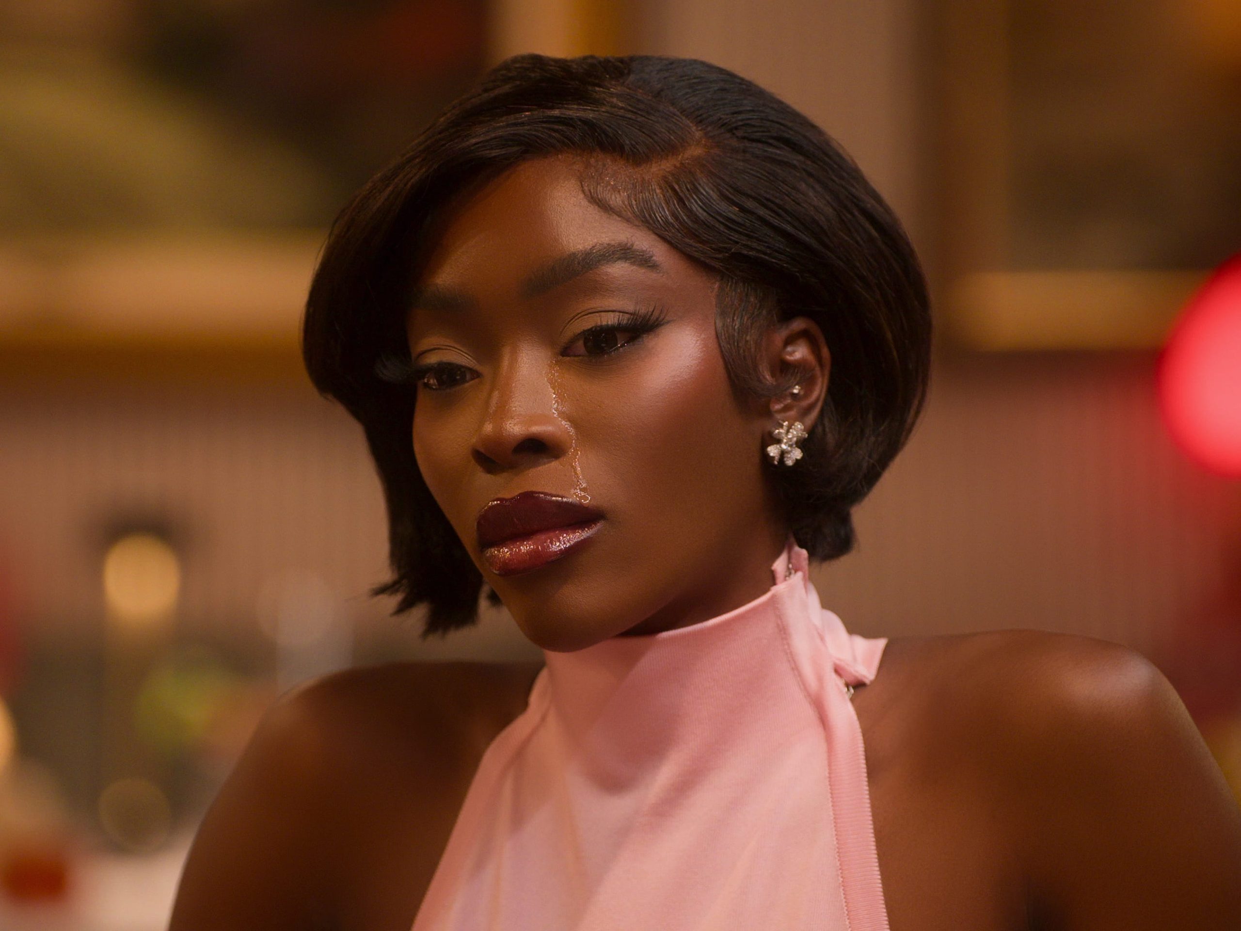 apakah-chelsea-lazkani-bercerai?-beginilah-keadaan-pernikahannya-setelah-ia-mengetahui-berita-yang-memilukan-di-musim-ke-8-‘selling-sunset’