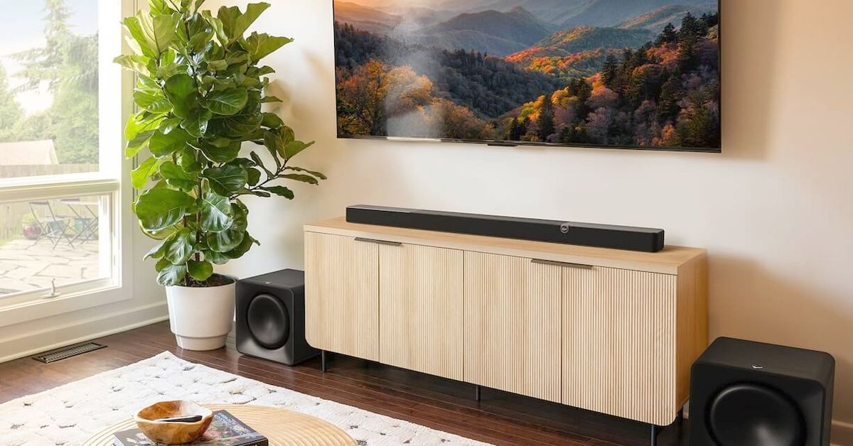 anda-dapat-menyesuaikan-suara-soundbar-baru-klipsch-sesuai-dengan-tempat-duduk-anda